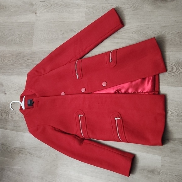 The Limited Coat - Picture 1 of 8